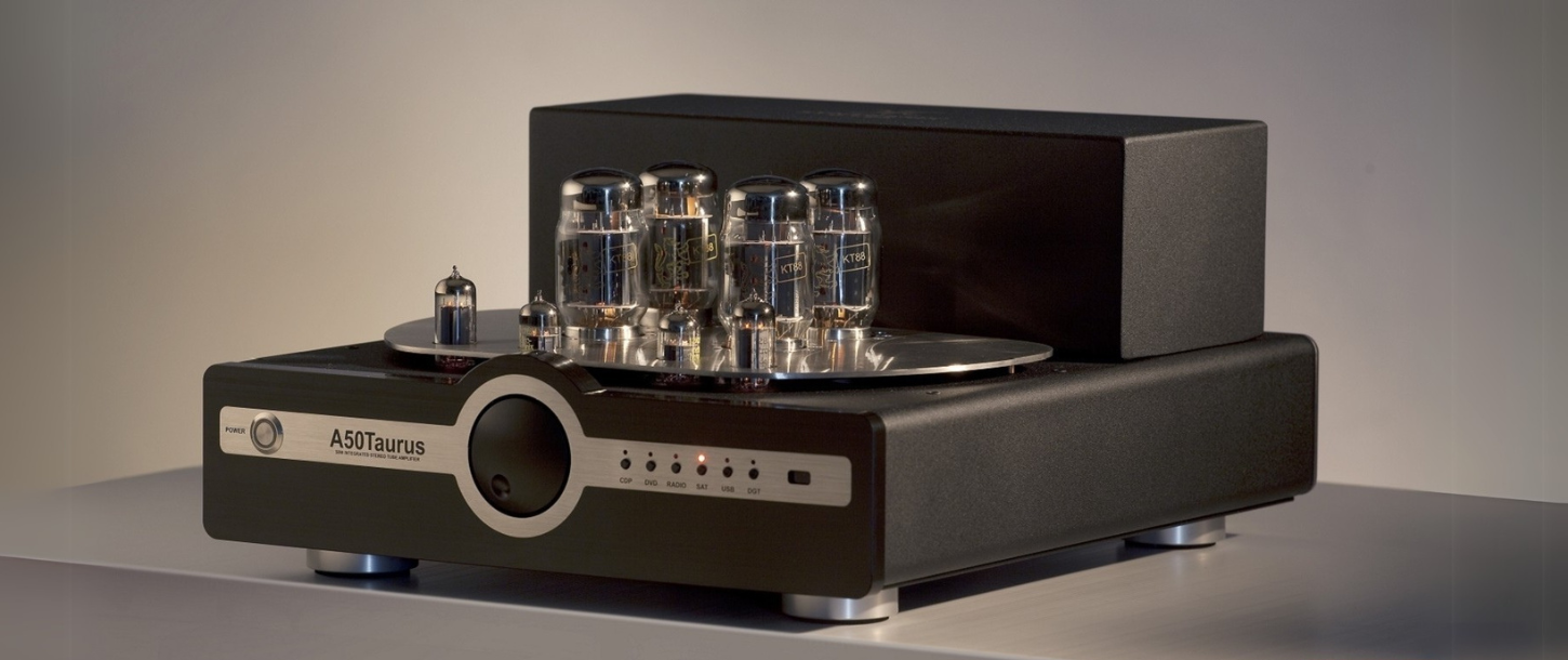 The Timeless Allure of Tube Amps: A Journey Through History and Sound