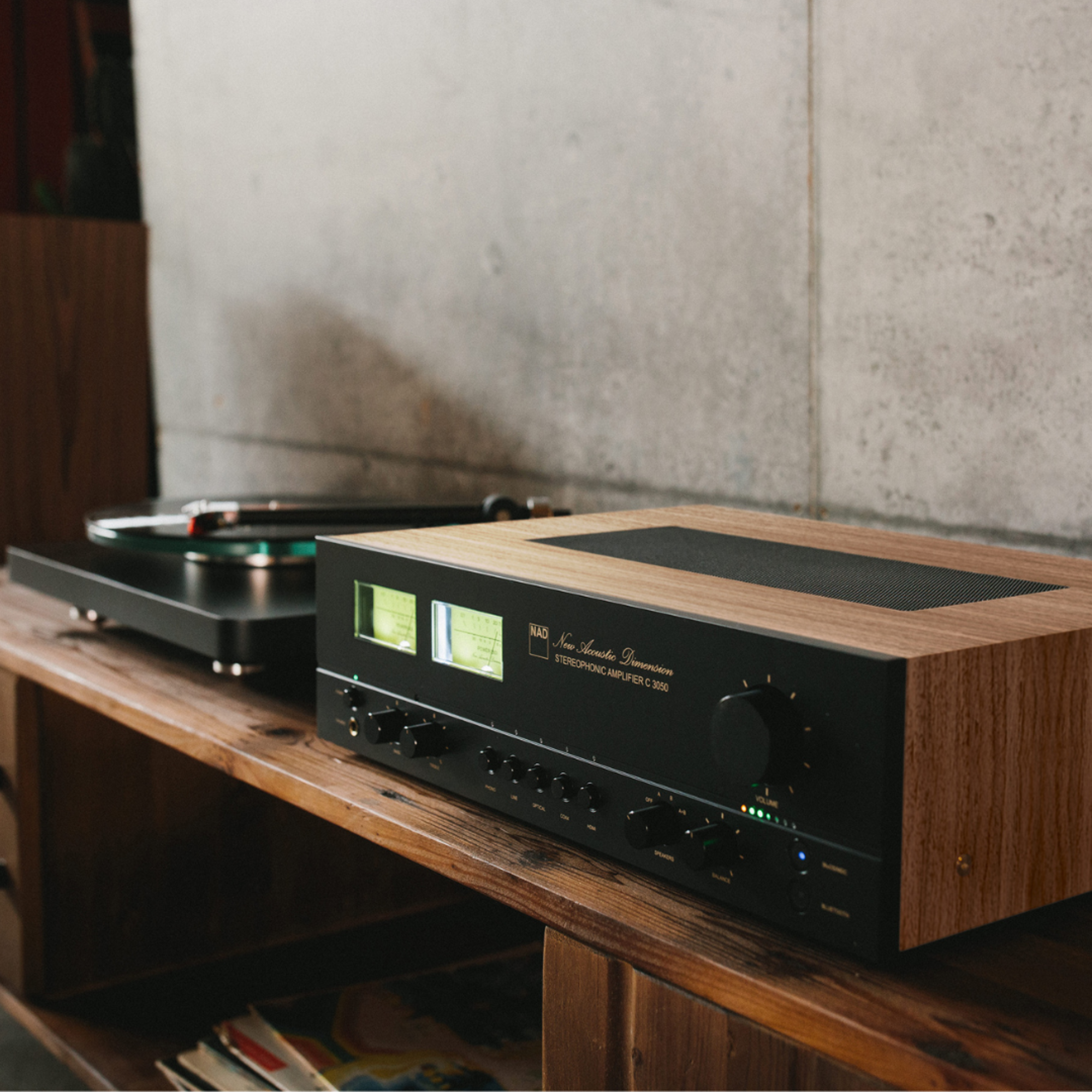 NAD C3050 - Stereophonic Amplifier & MDC2BluOS - Including HD-Audio Streaming + Dirac Room correction (Each)