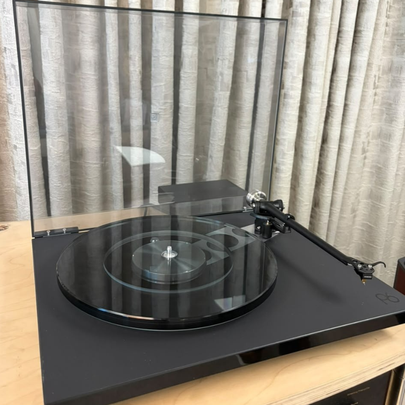 Rega Planar 6 Turntable (Each) | Pre-Owned