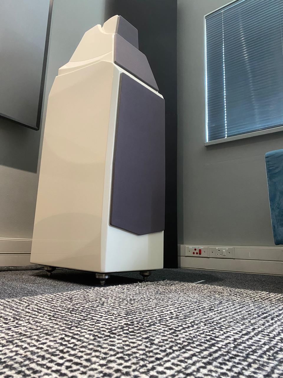 Wilson Audio Alexia S1 Floorstanding Speakers | Pre-Owned