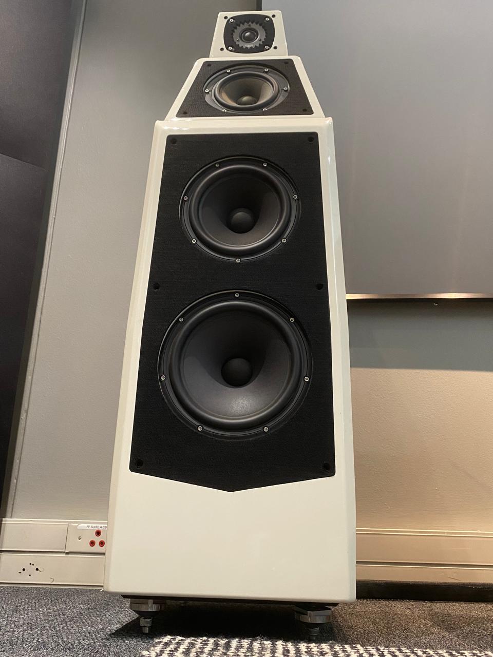 Wilson Audio Alexia S1 Floorstanding Speakers | Pre-Owned