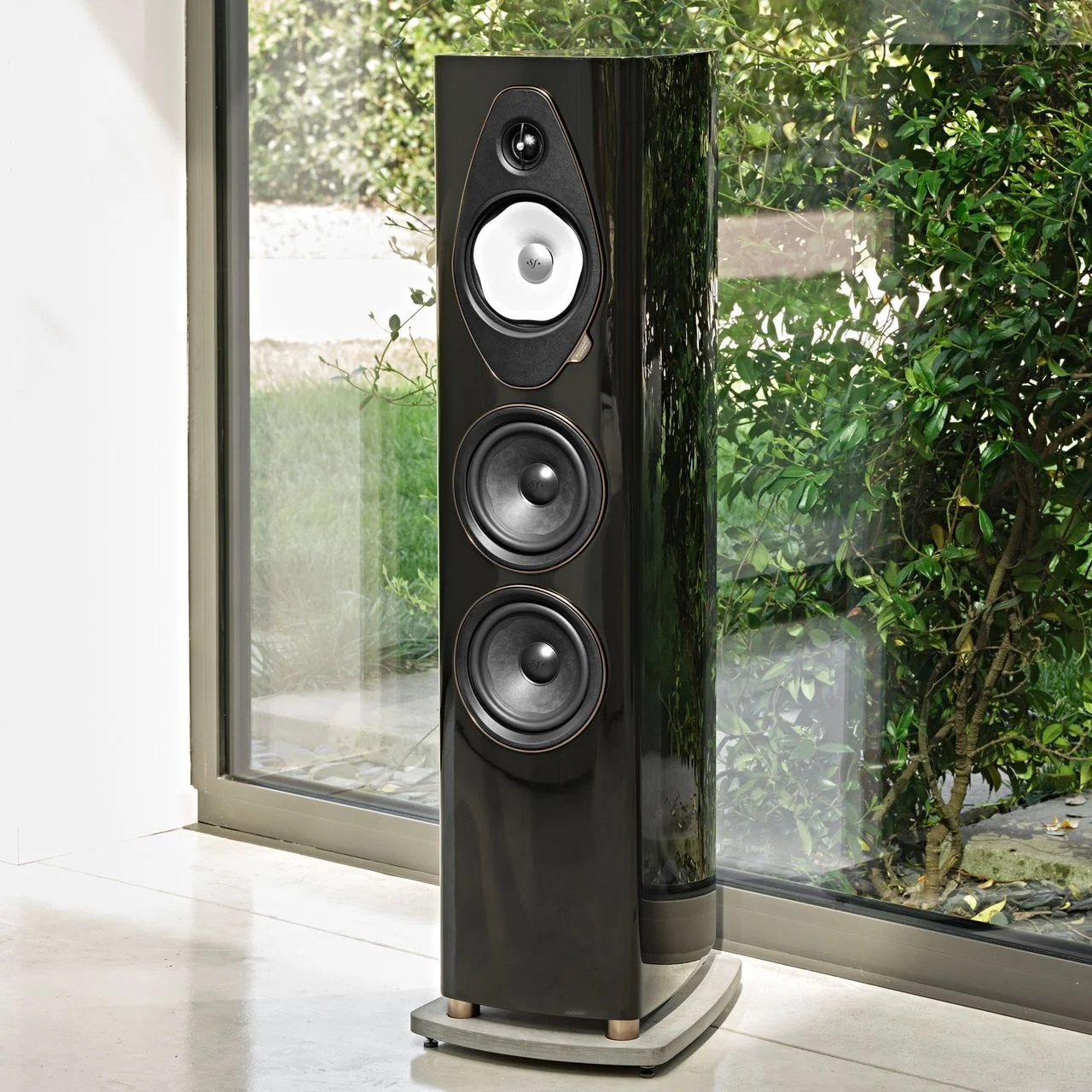 Sonus Faber Sonetto V G2 Floorstanding Speakers (Pair)