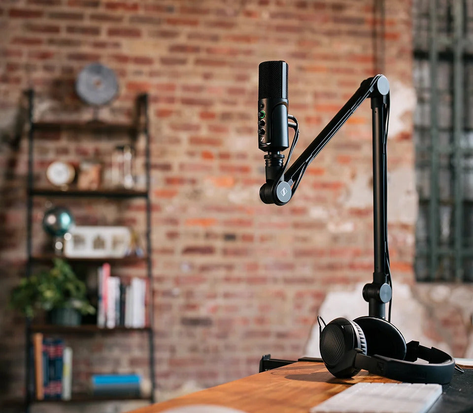 Sennheiser Profile Streaming Set - USB Microphone, 3m USB-C Cable, Boom Arm, Pouch (Each)